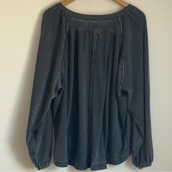 Free People We The Free Washed Black Acadia Henley Top Oversized Size Small - Picture 7 of 12